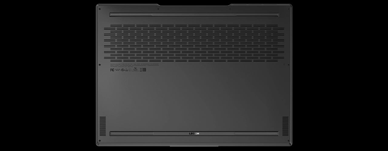 Legion Slim 7 Gen 7 (16'' AMD) ouvert, écran allumé