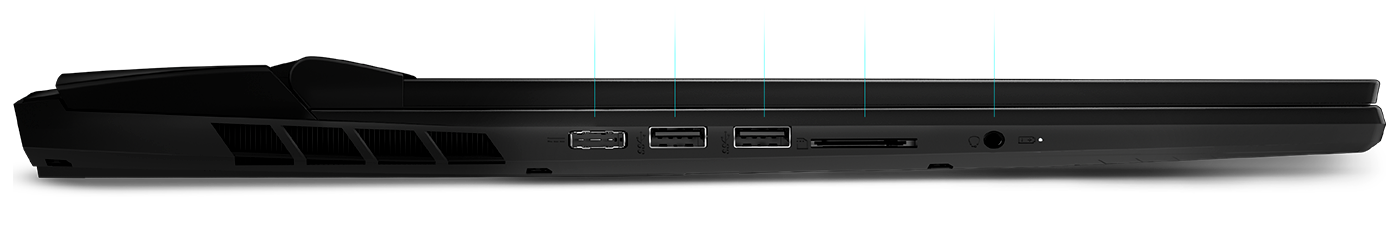 MSI Titan GT77 - IO port